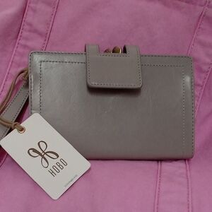 HOBO 'Violet Wristlet'